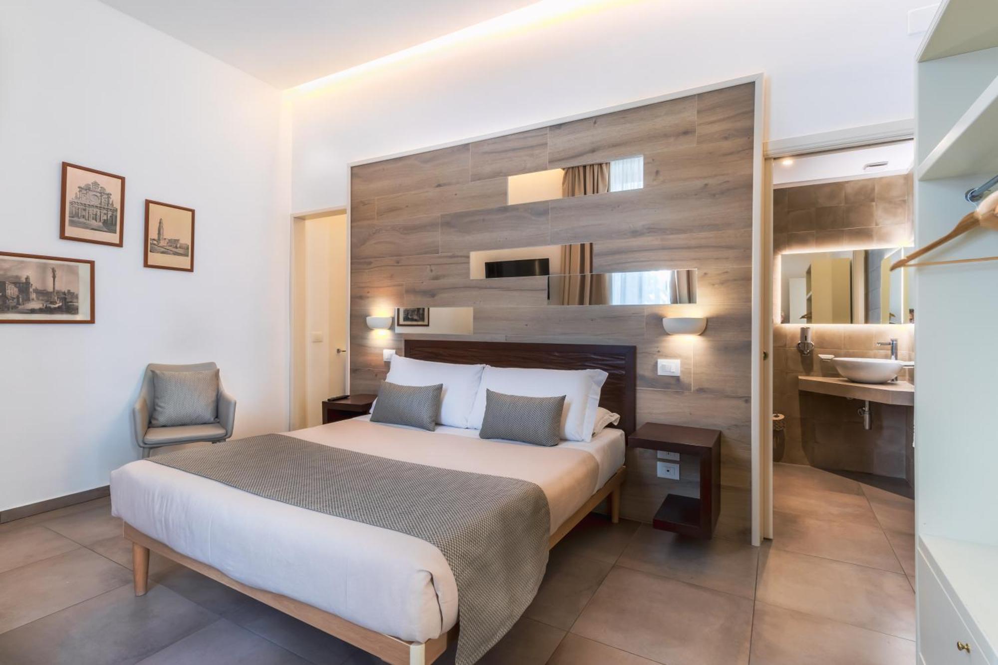 Palazzo San Lazzaro - Lecce Selection Jacuzzi Rooms & Suites Exterior foto