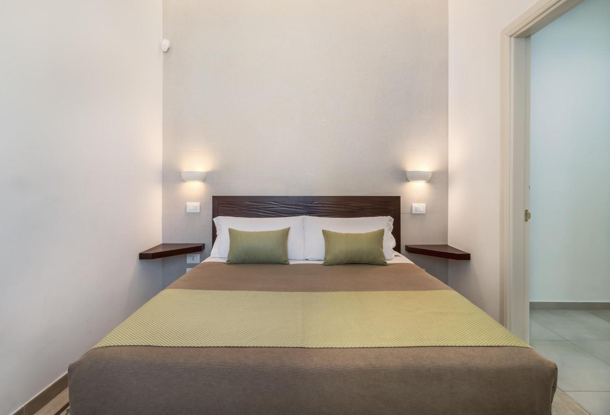 Palazzo San Lazzaro - Lecce Selection Jacuzzi Rooms & Suites Exterior foto