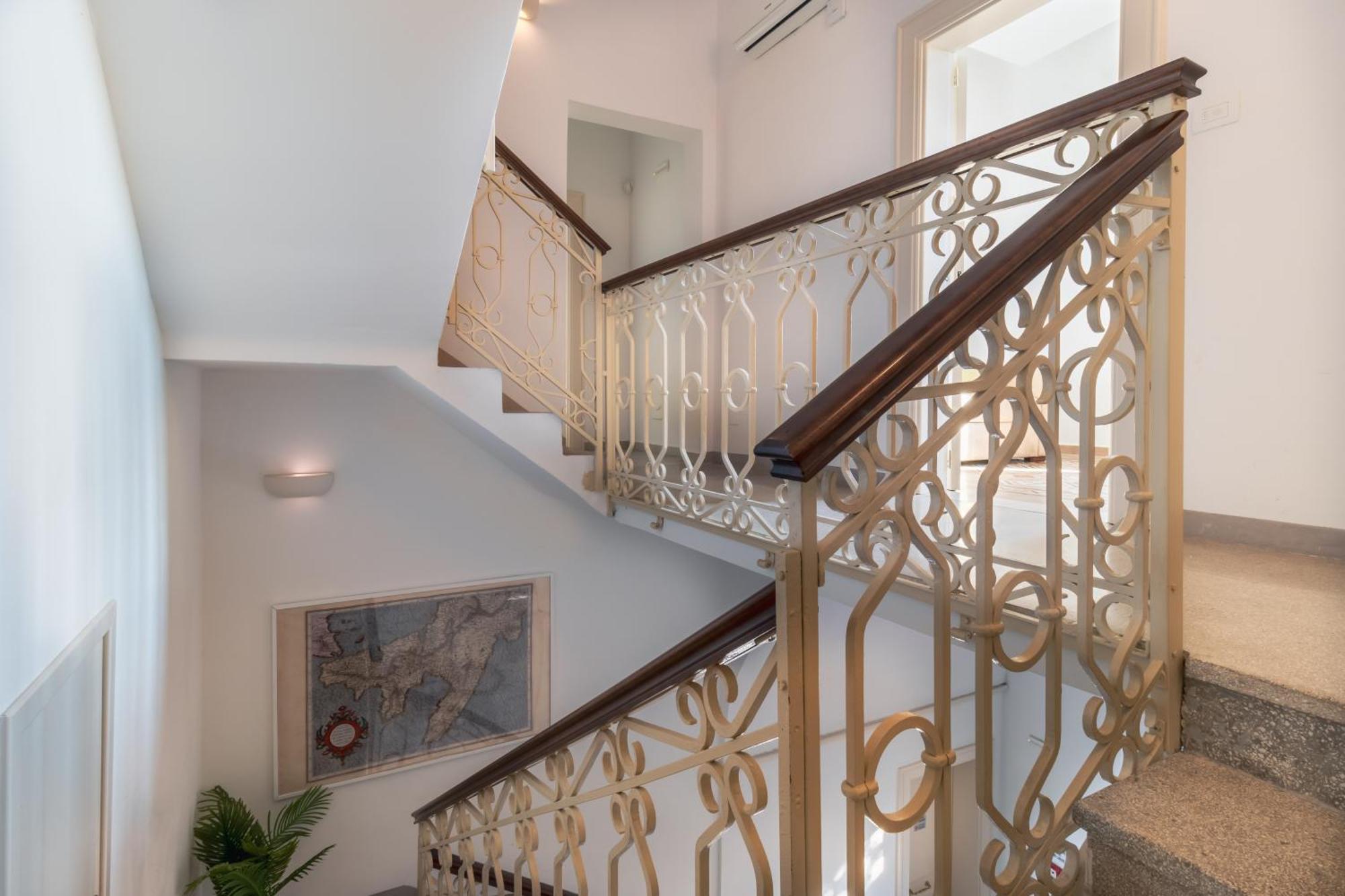 Palazzo San Lazzaro - Lecce Selection Jacuzzi Rooms & Suites Exterior foto